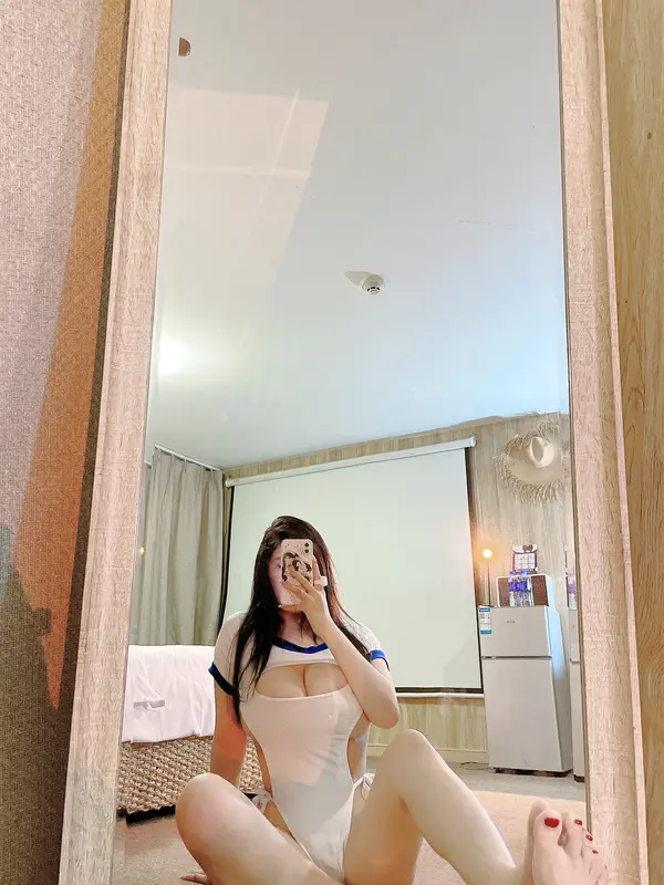 微密圈系列 十一福利 - 是可馨耶